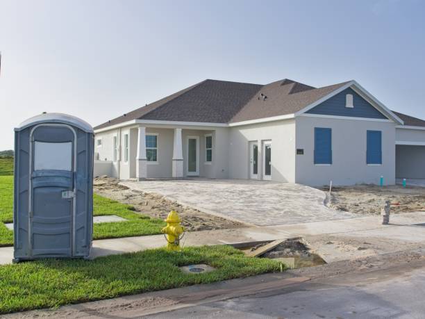 Portable Toilet Options We Offer in University Of Virginia, VA